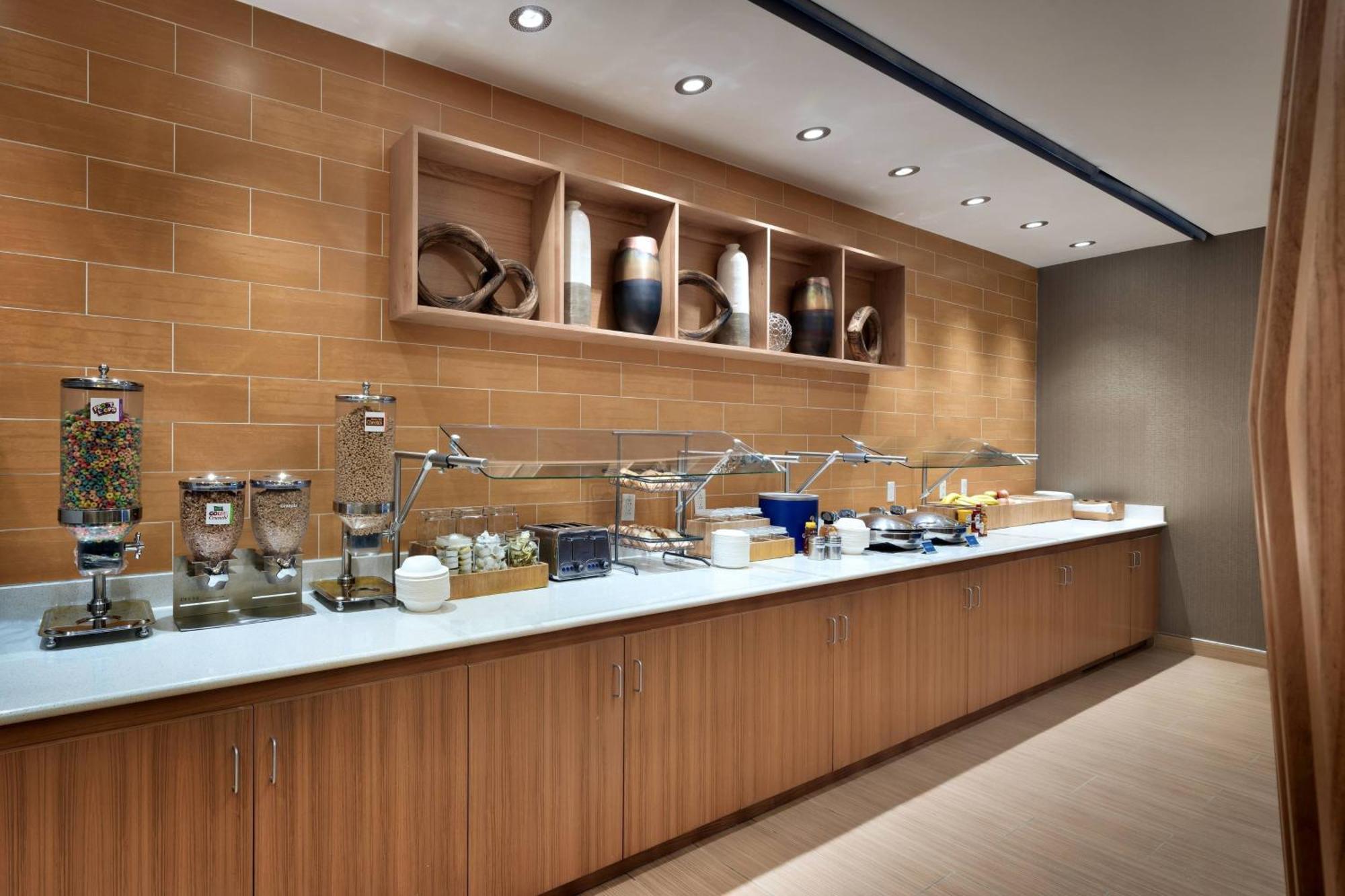 Springhill Suites By Marriott Provo Exterior photo