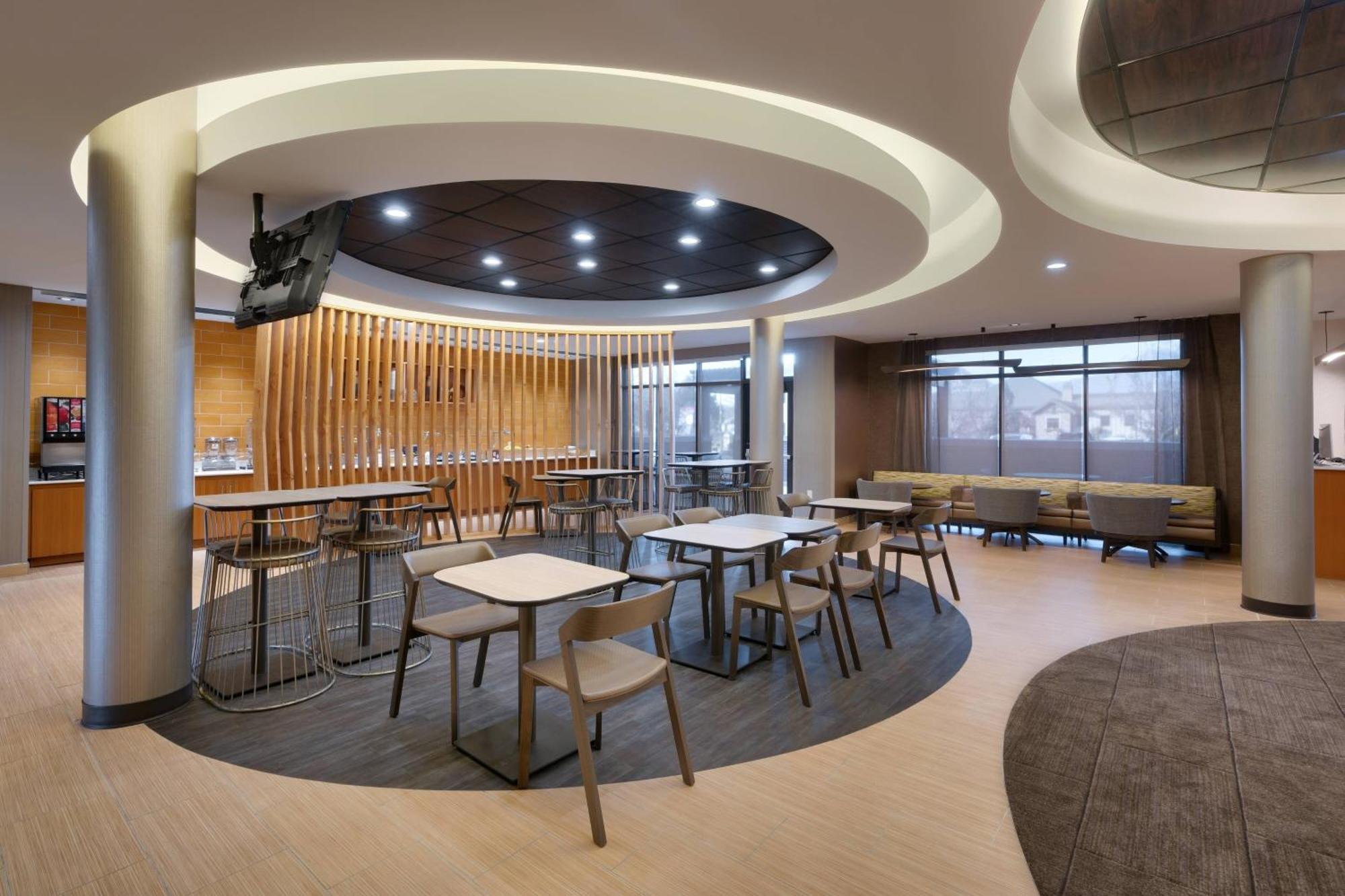 Springhill Suites By Marriott Provo Exterior photo