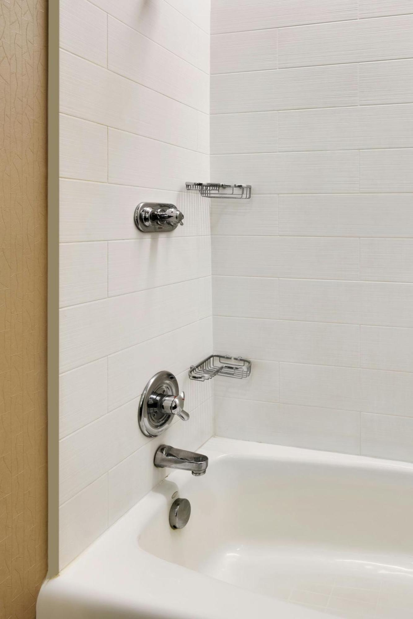 Springhill Suites By Marriott Provo Exterior photo