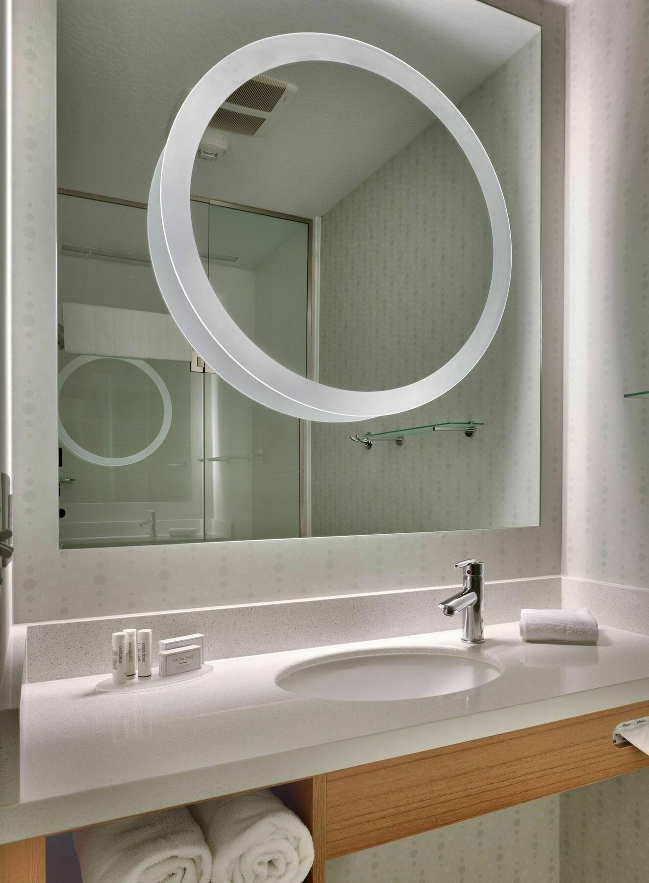 Springhill Suites By Marriott Provo Room photo