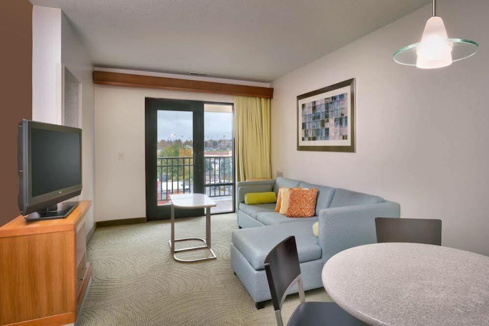 Springhill Suites By Marriott Provo Exterior photo
